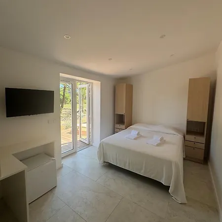 Domaine De Caranella מלון פורטו-וישיו