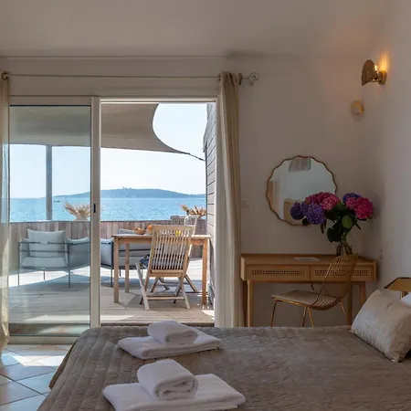 Domaine De Caranella 3* פורטו-וישיו
