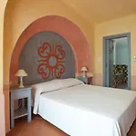 Domaine De Caranella 3* 포르토베쉬오