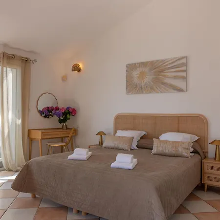 Domaine De Caranella