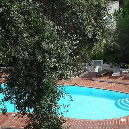 ホテル Domaine De Caranella