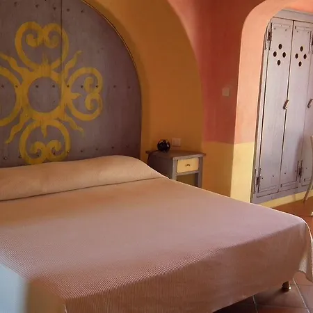 Domaine De Caranella Hotel 3*