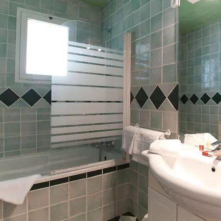 Hotel Domaine De Caranella