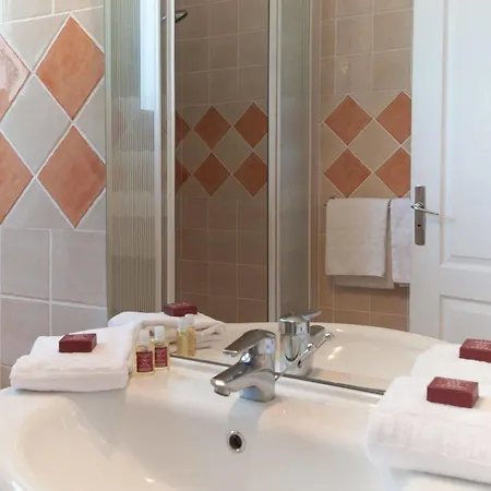 Hotel Domaine De Caranella