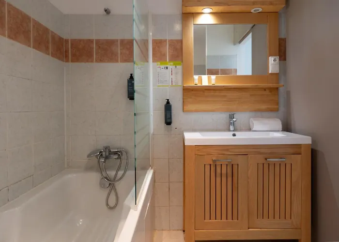 Domaine De Caranella Hotel 3*