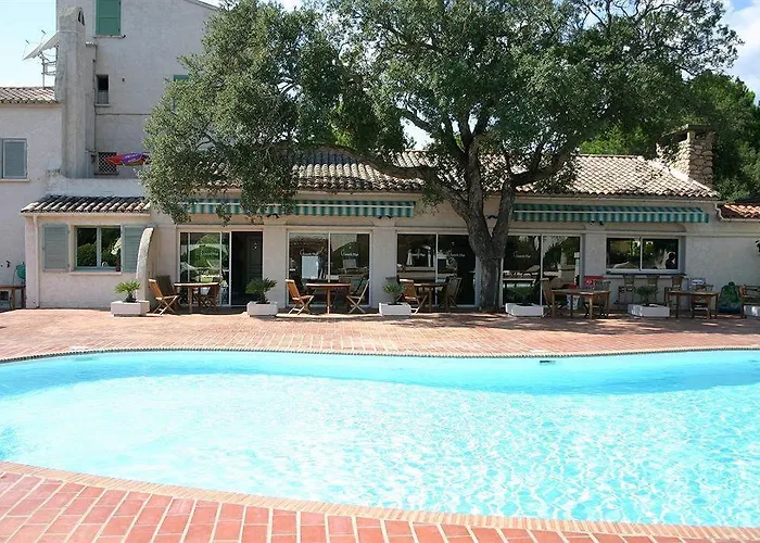 Domaine De Caranella