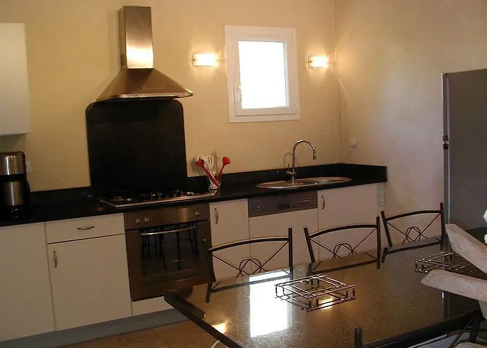 Hotel Domaine De Caranella 3*