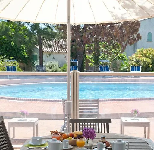 Domaine De Caranella 3* Porto-Vecchio (Corsica)