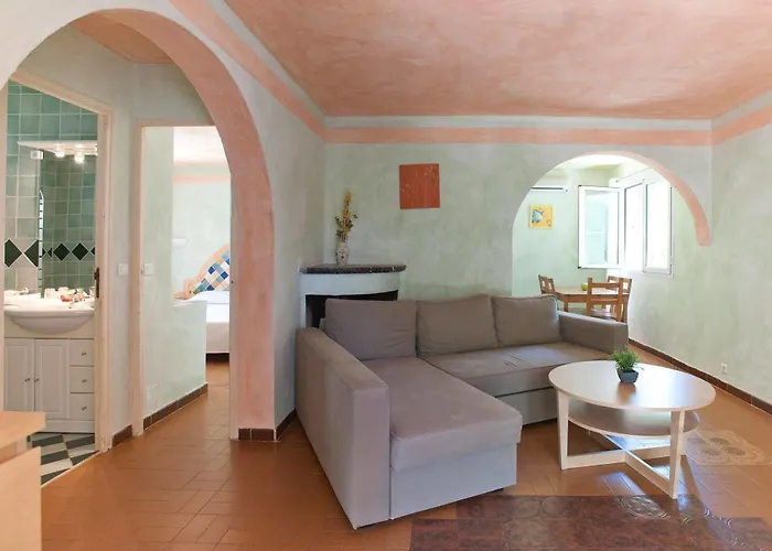 Domaine De Caranella 3* Porto-Vecchio (Corsica)